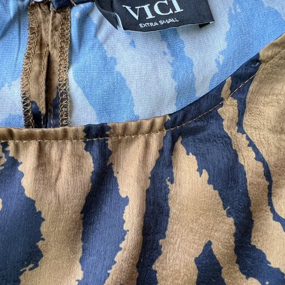 VICI COLLECTION Print Ballon Sleeve Tiered Dress - Picture 4 of 13